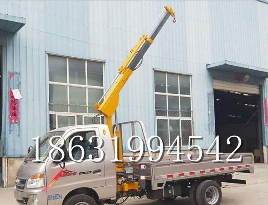 路氹填海区车载吊机车载吊机旋转搬运改装吊水泥改装货车